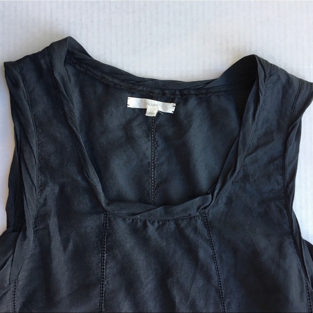 Eliot for Madewell Navy Tank - Picture 2 of 3